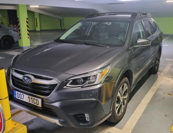 Czech Republic diplomatic plate spotted in Bratislava, Slovakia. Photo taken on 02.11.2025.