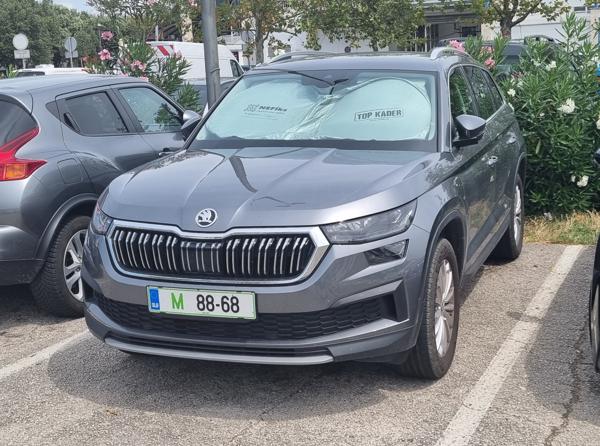 Slovenia diplomatic plate spotted in Koper, Slovenia. Photo taken on 26.07.2025.